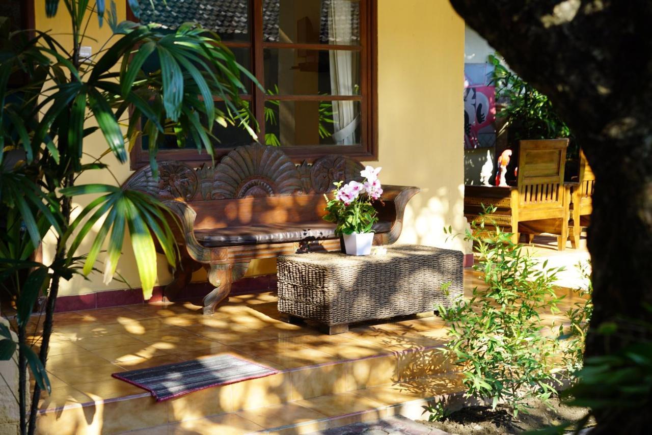Mangga Bungalow Санур Экстерьер фото